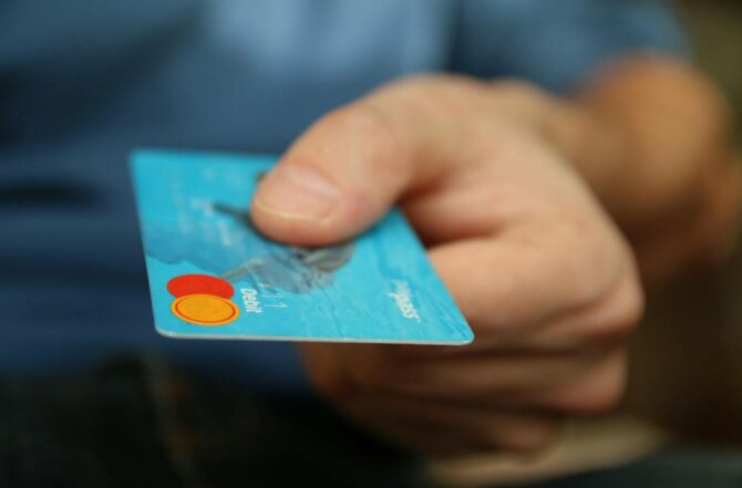 Criação e Gestão de E-commerce Criação e Gestão de E-commerce